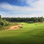 Luebker Golf 3*