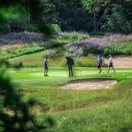 Luebker Golf 3*